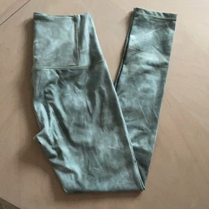 Manduka green tie dye legging